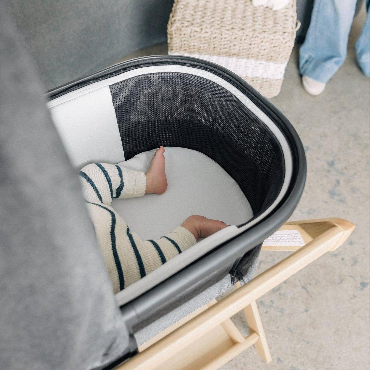 UPPAbaby Bassinet Stand - Kid's Stuff Superstore