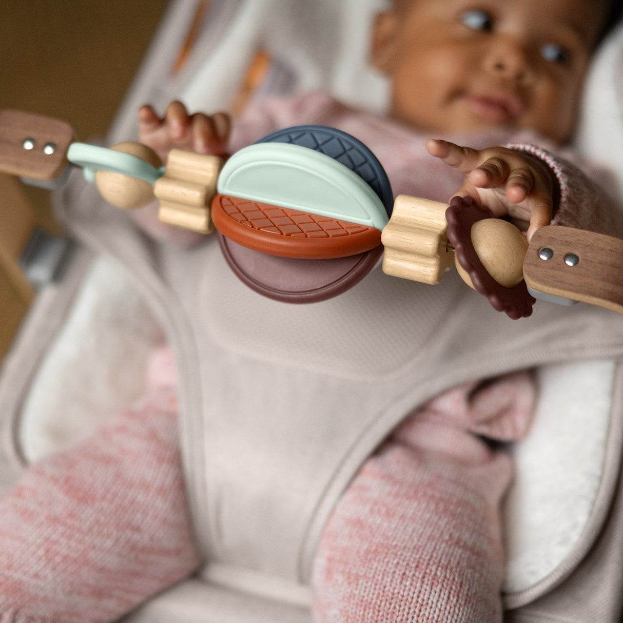 UPPAbaby Mira Bouncer Wonder Wheel Toy Bar - Kid's Stuff Superstore