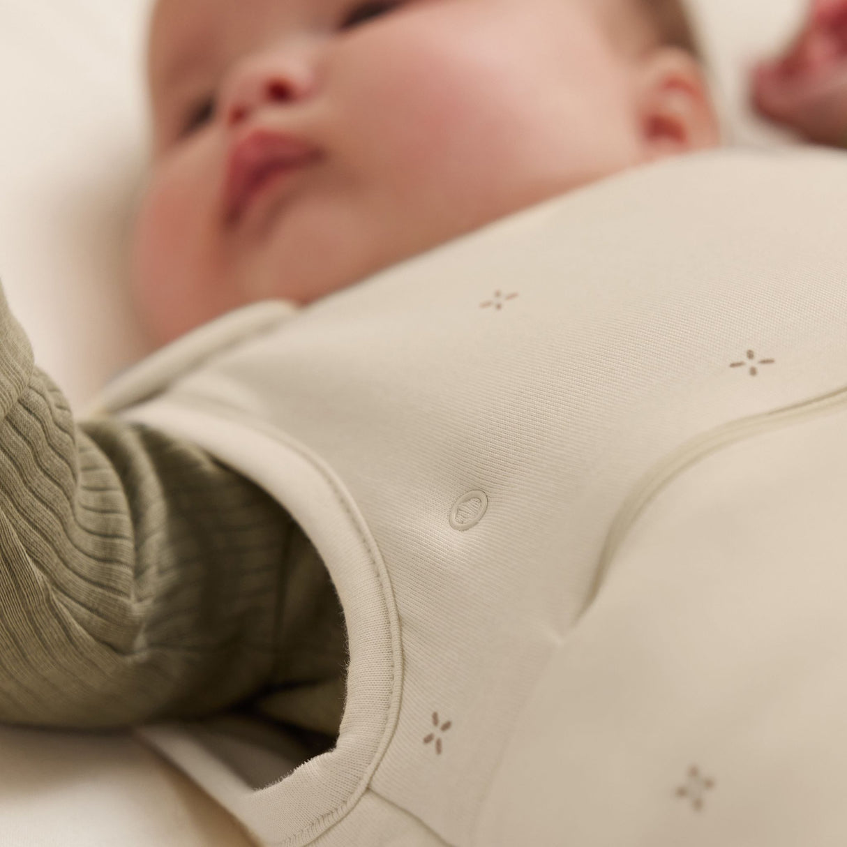 SnüzPouch Cashmere Cross - Kid's Stuff Superstore