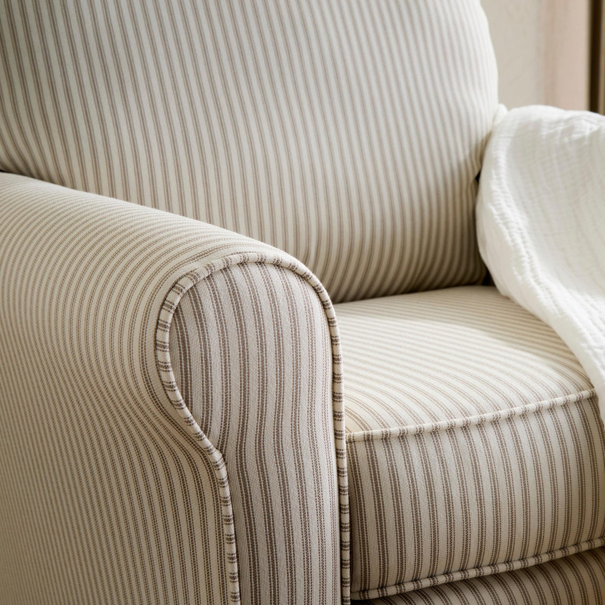 Storytime Kacey Swivel Glider - Kid's Stuff Superstore