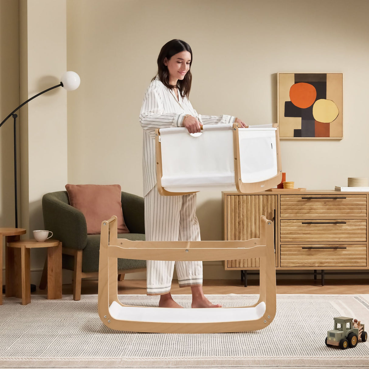 SnüzPod5 Bedside Bassinet - Kid's Stuff Superstore