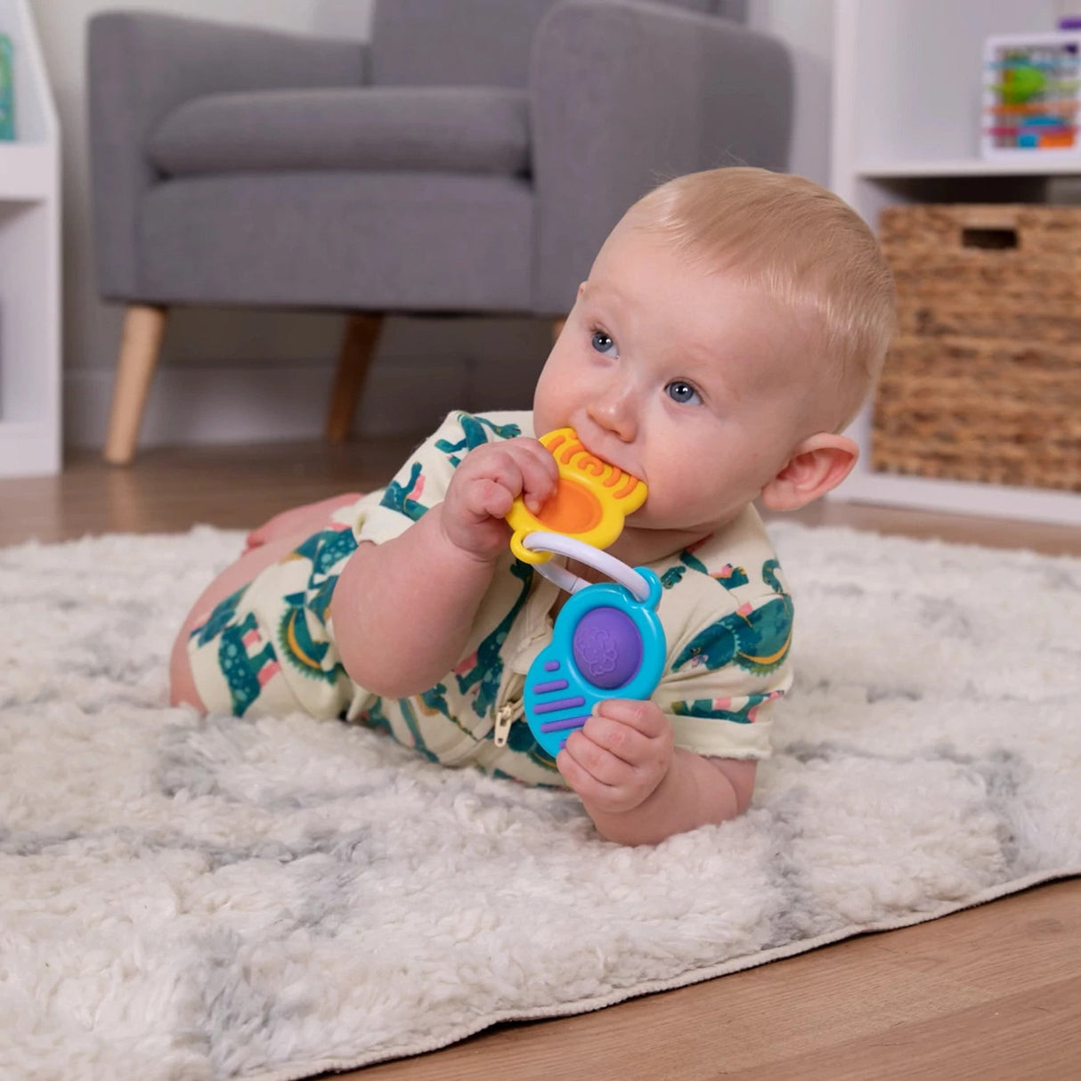 Fat Brain Toys - Dimpl Clutch - Kid's Stuff Superstore