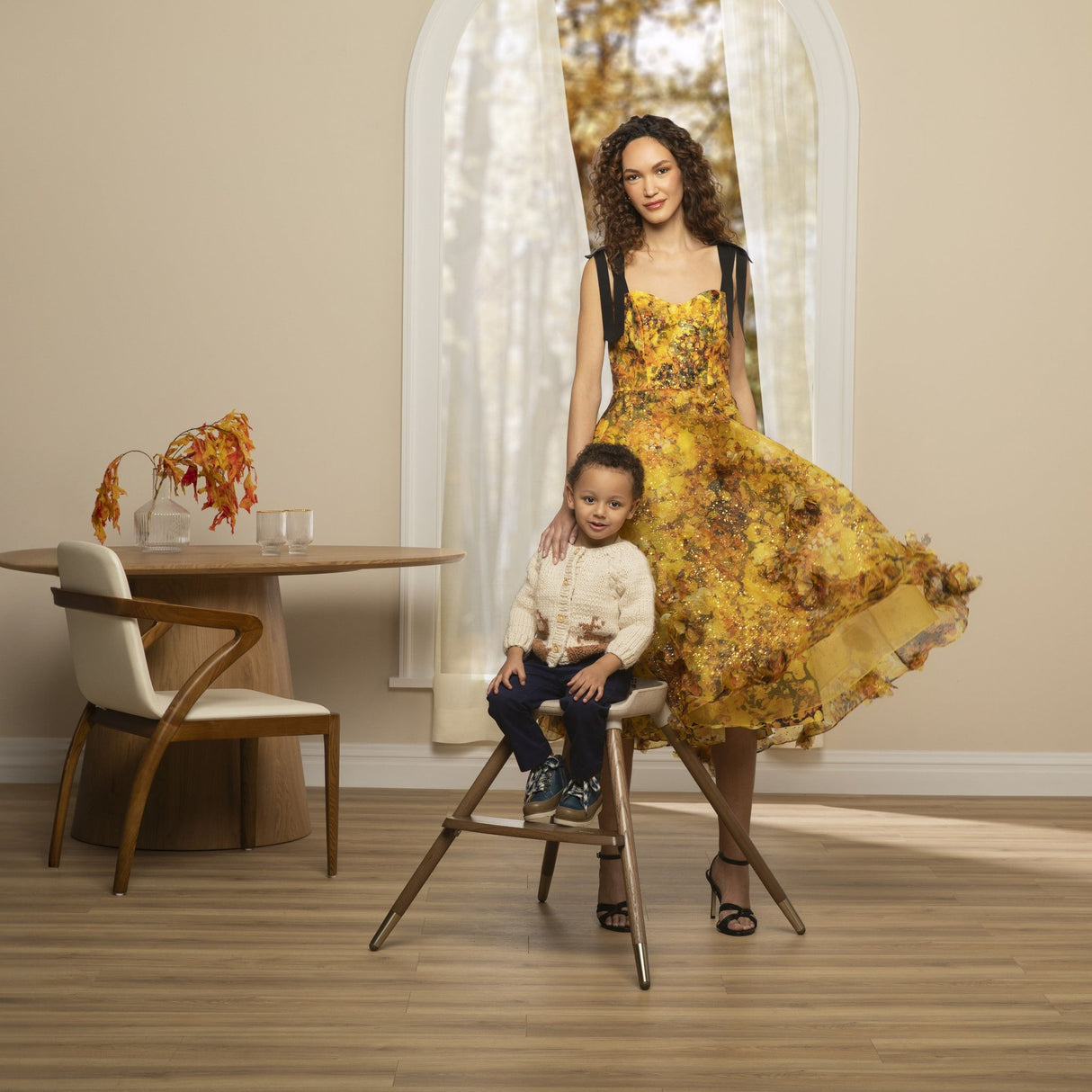 Maxi-Cosi Kindred Kiskadee 360° Rotating High Chair - Kid's Stuff Superstore