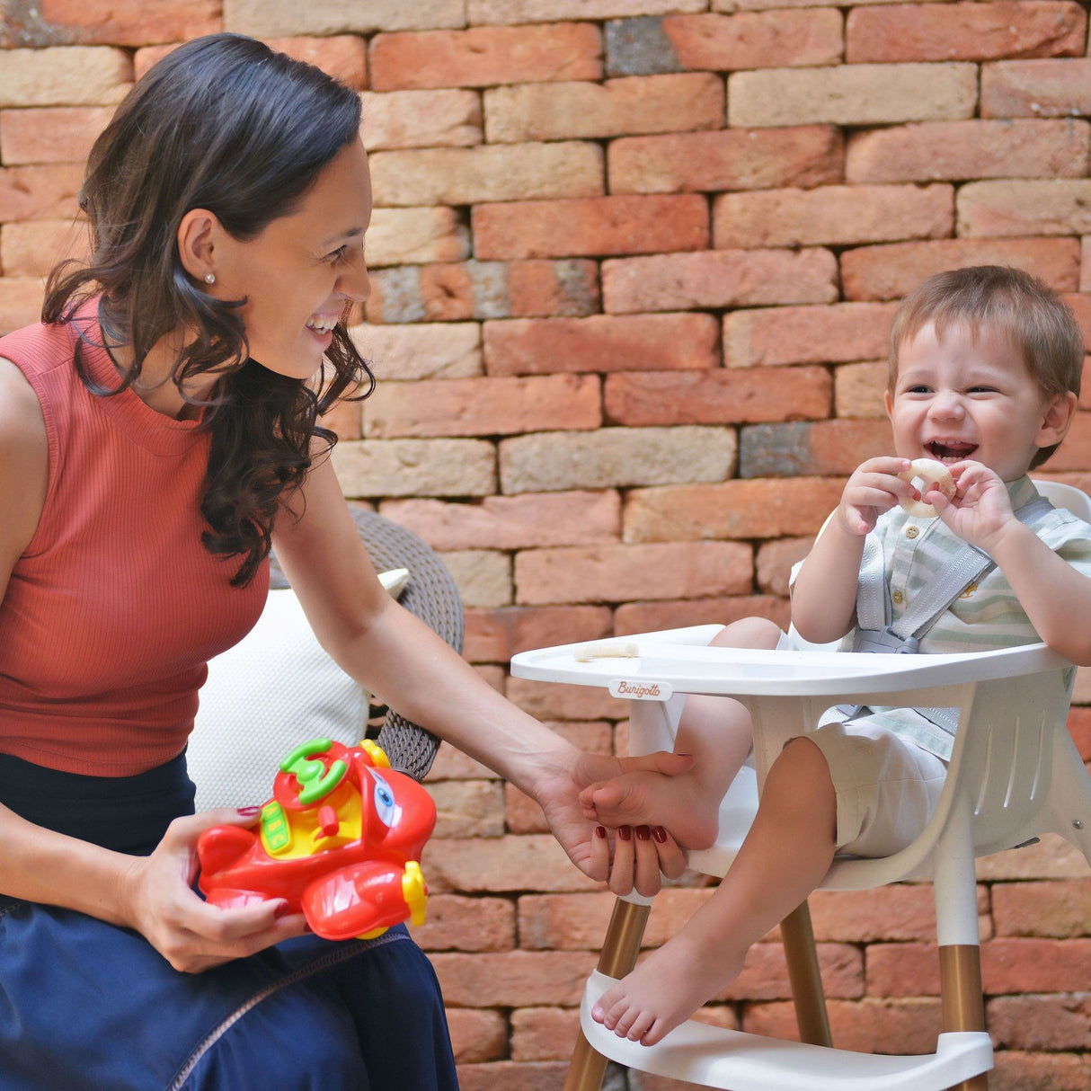 PEG Poke Lightweight High Chair - Kid's Stuff Superstore