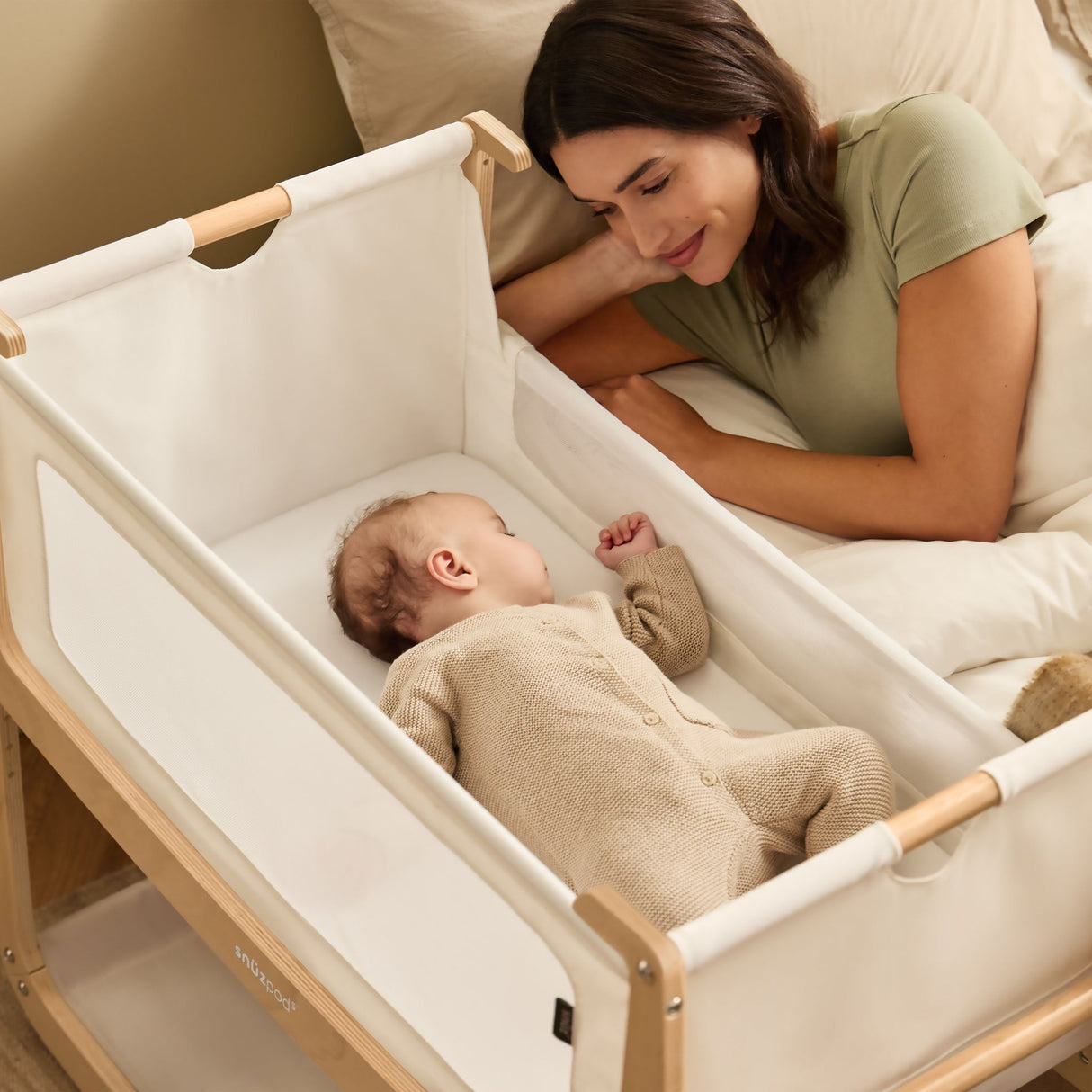 SnüzPod5 Bedside Bassinet - Kid's Stuff Superstore
