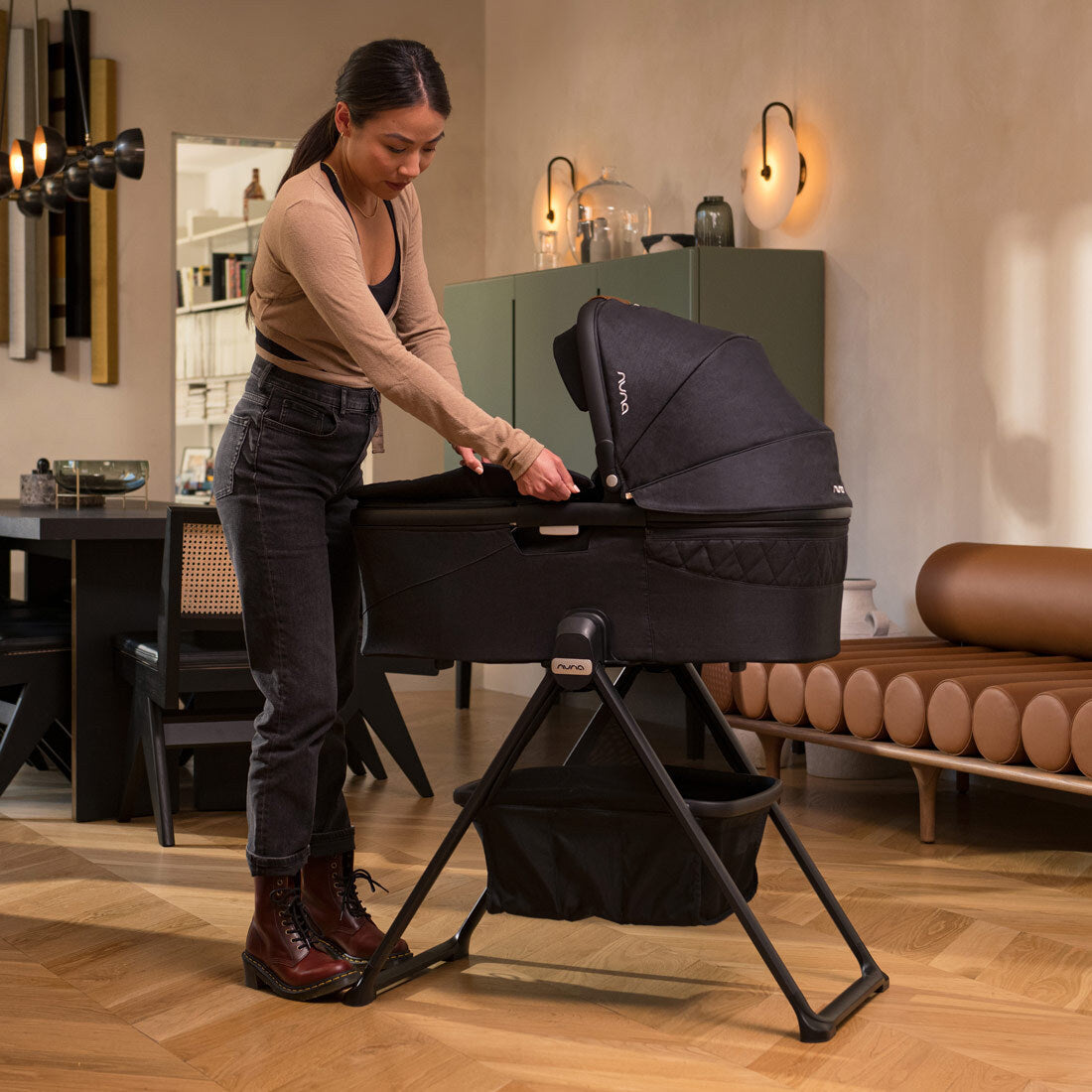 Nuna Demi Next Bassinet + Stand - Kid's Stuff Superstore