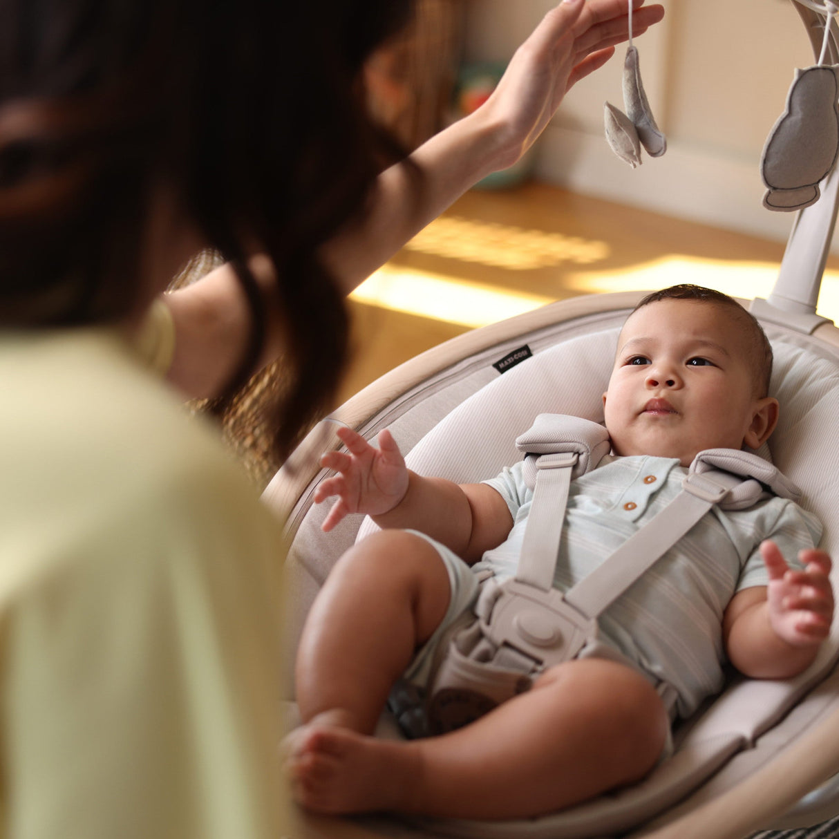 Maxi-Cosi Cassia Swing - Kid's Stuff Superstore