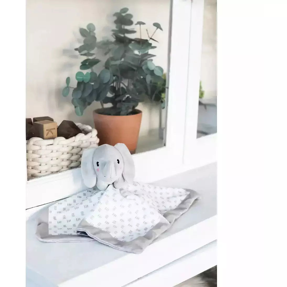 Pearhead Snuggle Blanket - Elephant - Kid's Stuff Superstore