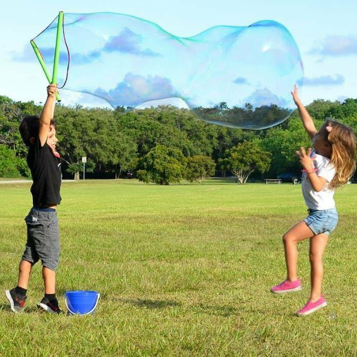 WOWmazing™ Giant Bubble Kit - Kid's Stuff Superstore