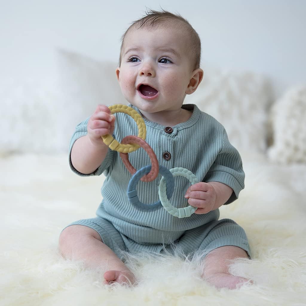 Itzy Ritzy Ritzy Linking Rings - Kid's Stuff Superstore