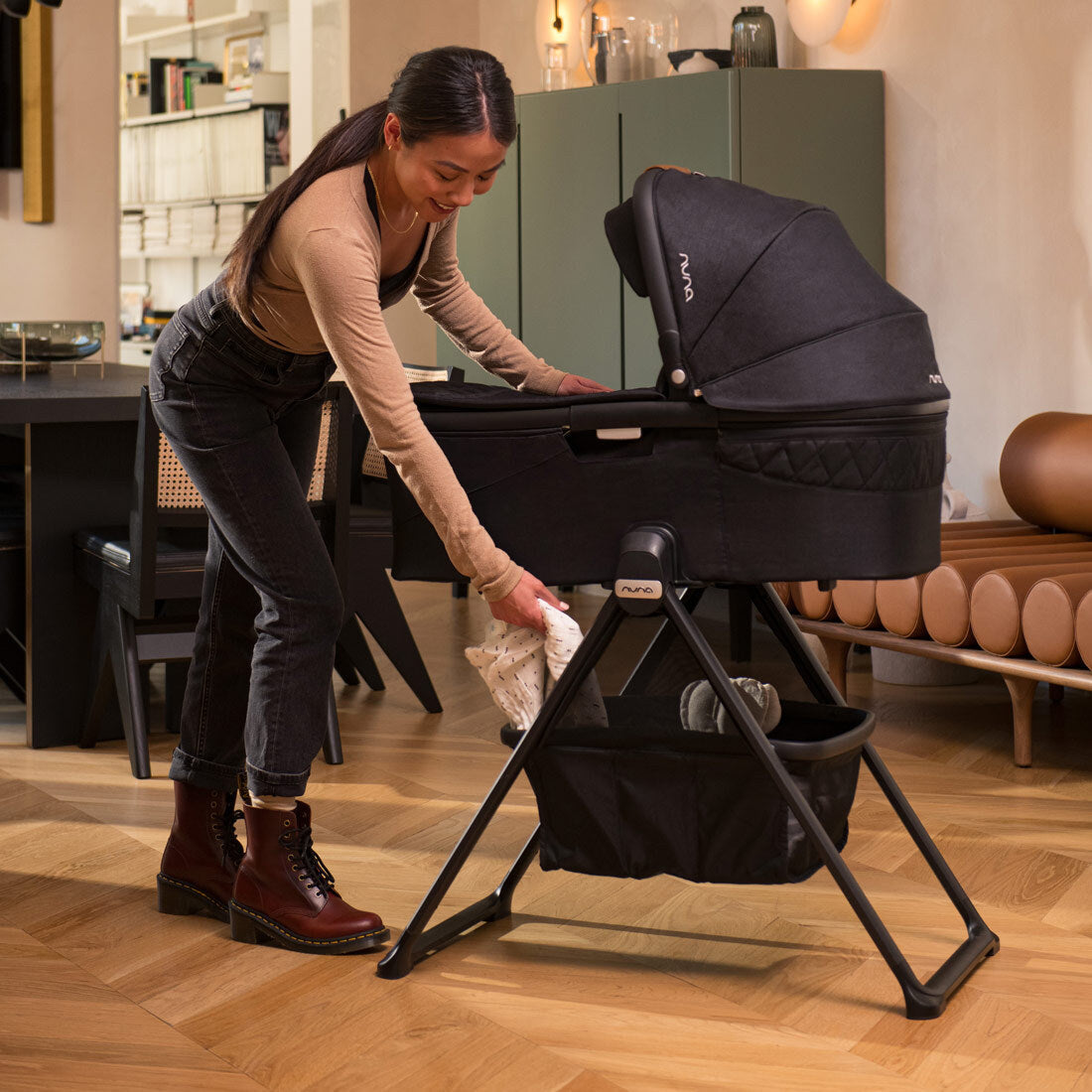 Nuna Demi Next Bassinet + Stand - Kid's Stuff Superstore