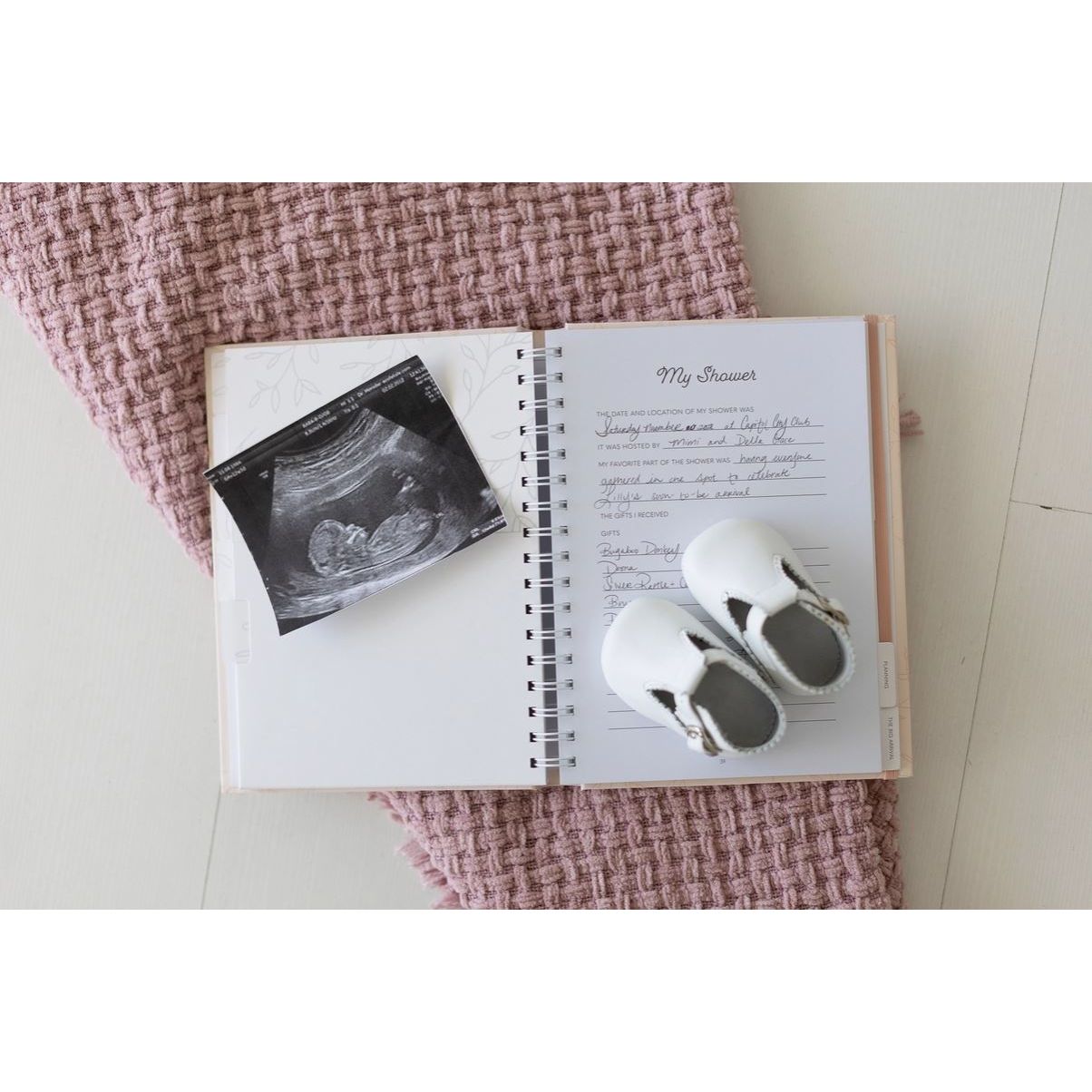 Pearhead Blush Leaves My Pregnancy Keepsake Journal