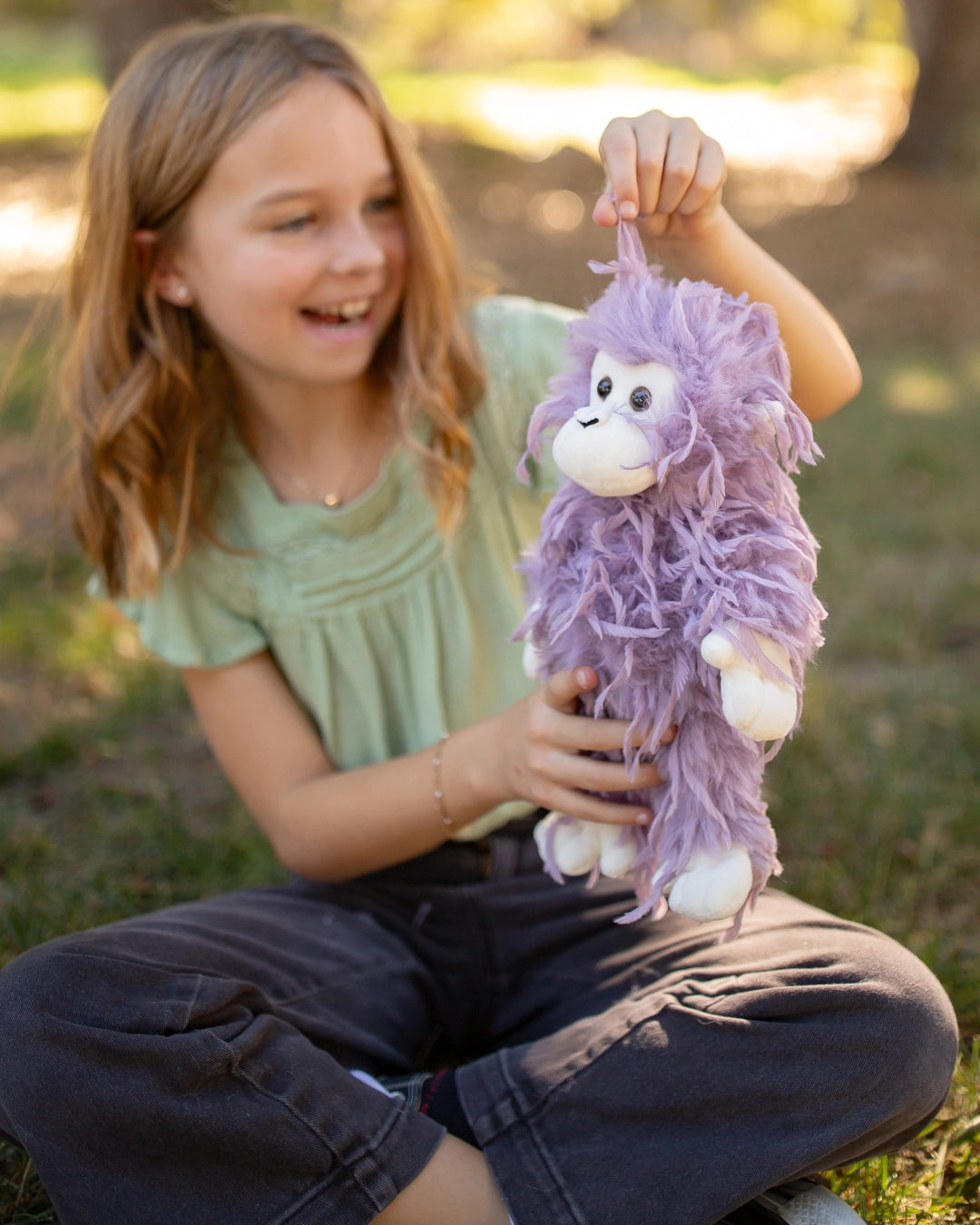 Feathers Lilac Monkey