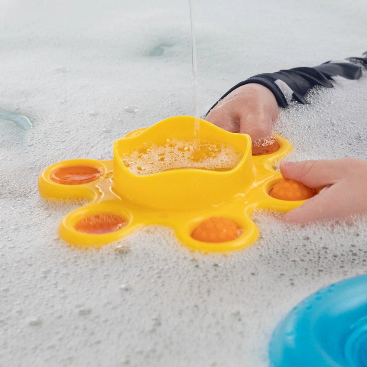 Fat Brain Toys Dimpl Splash - Kid's Stuff Superstore